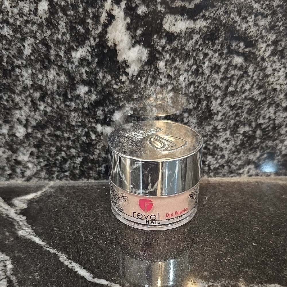 Black Friday Freebie 2021 Revel Nail Dip Powder